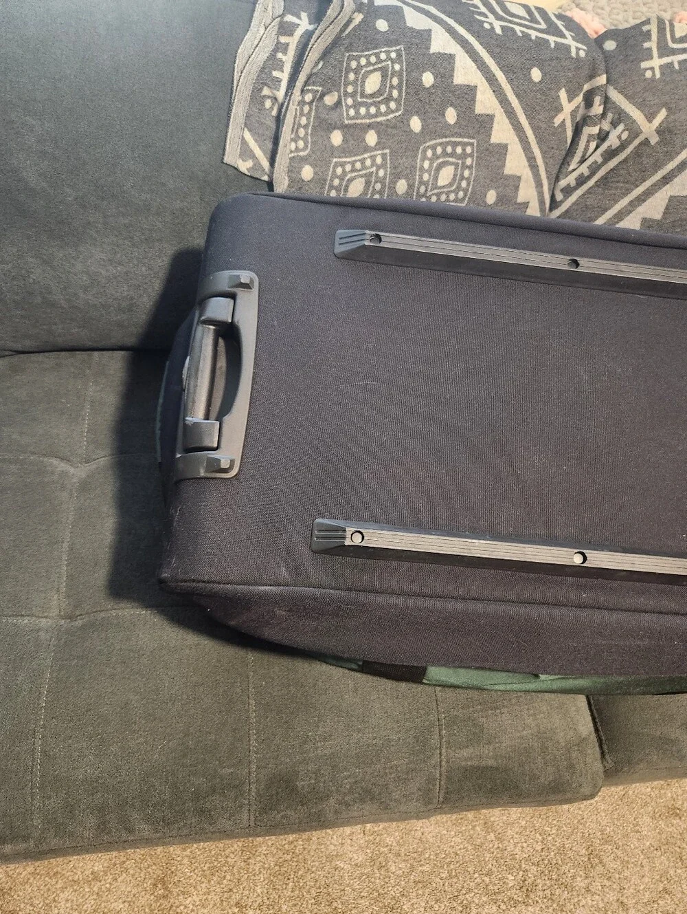 L. L. Bean Adventure Rolling Duffle XL 95L with Extended Handle Very Gently Used